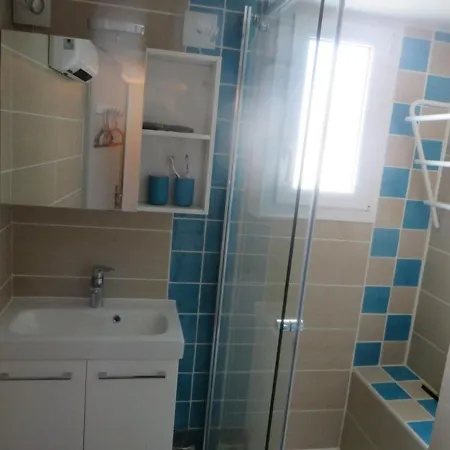 Bel Neuf Proche Richelieu, 6 Pers, Parking Inclus - Fr-1-723-79 Apartment